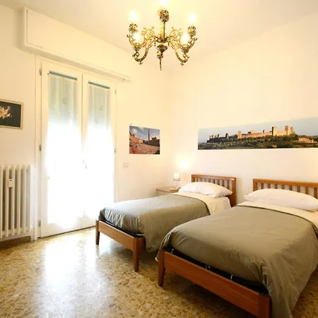 New Anna Firenze